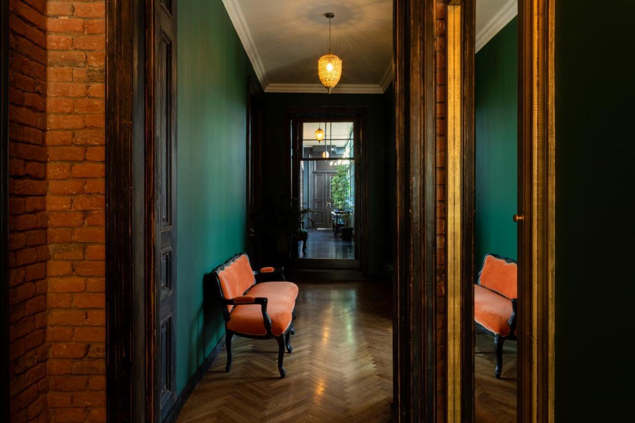 Unfound Door - Design Hotel Tbiliszi Kültér fotó